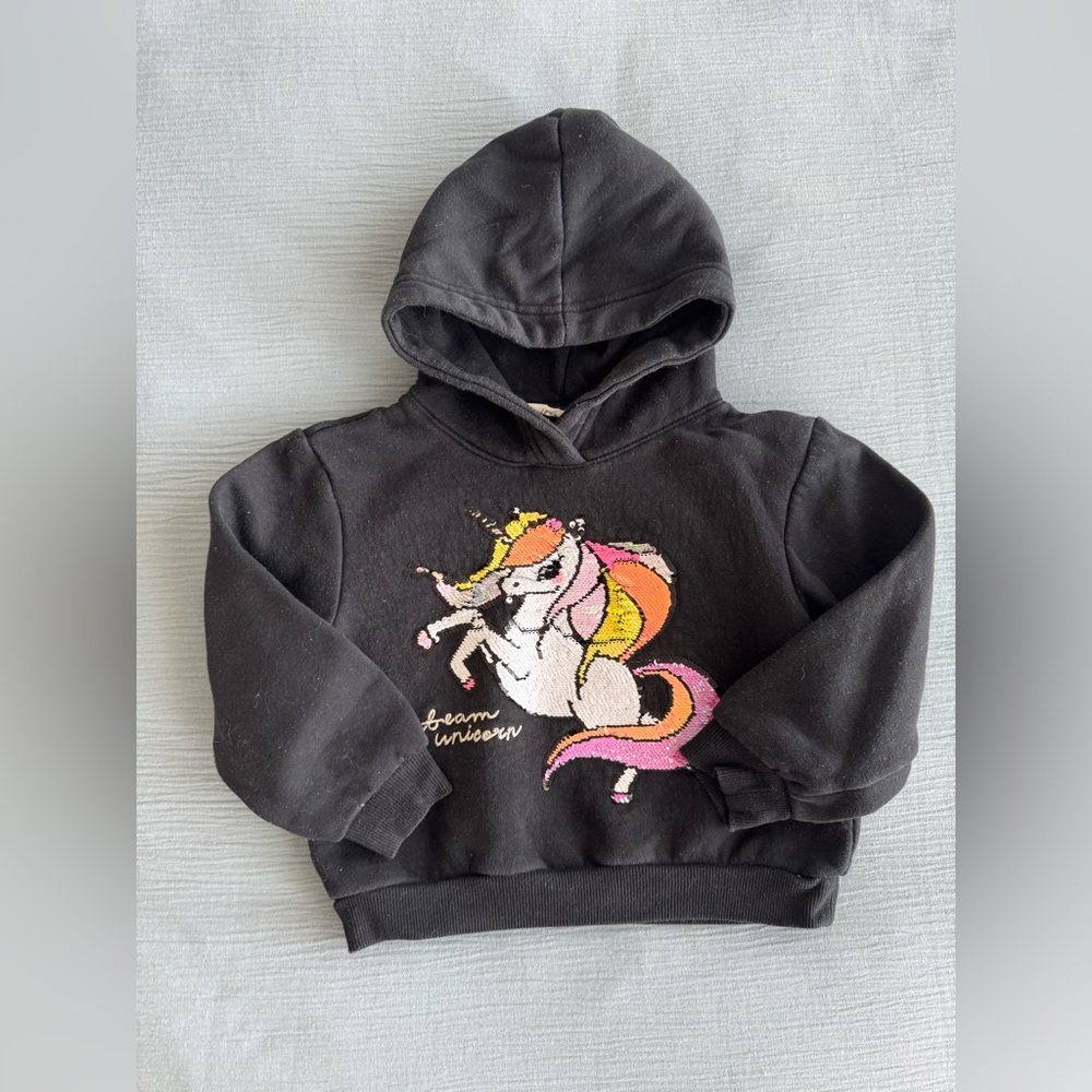 🛎️ Clearance H&M Girls Hoodie Unicorn Sweatshirt Size 3-4 Years